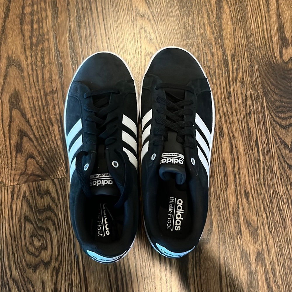 Adidas Black and White Cloudfoam Shoe, Size 9.5
